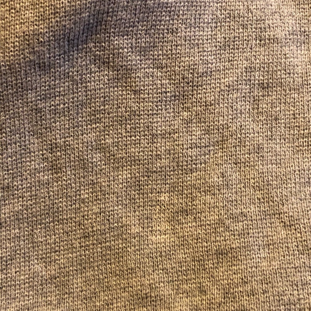 Preloved H &M Grey “Love” Sweater B13 - Picture 6 of 8